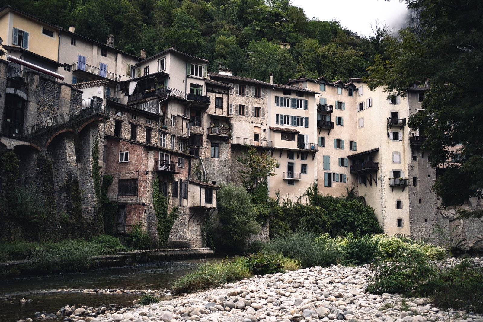 Le village de Pont-en-Royans dans le Vercors drômois